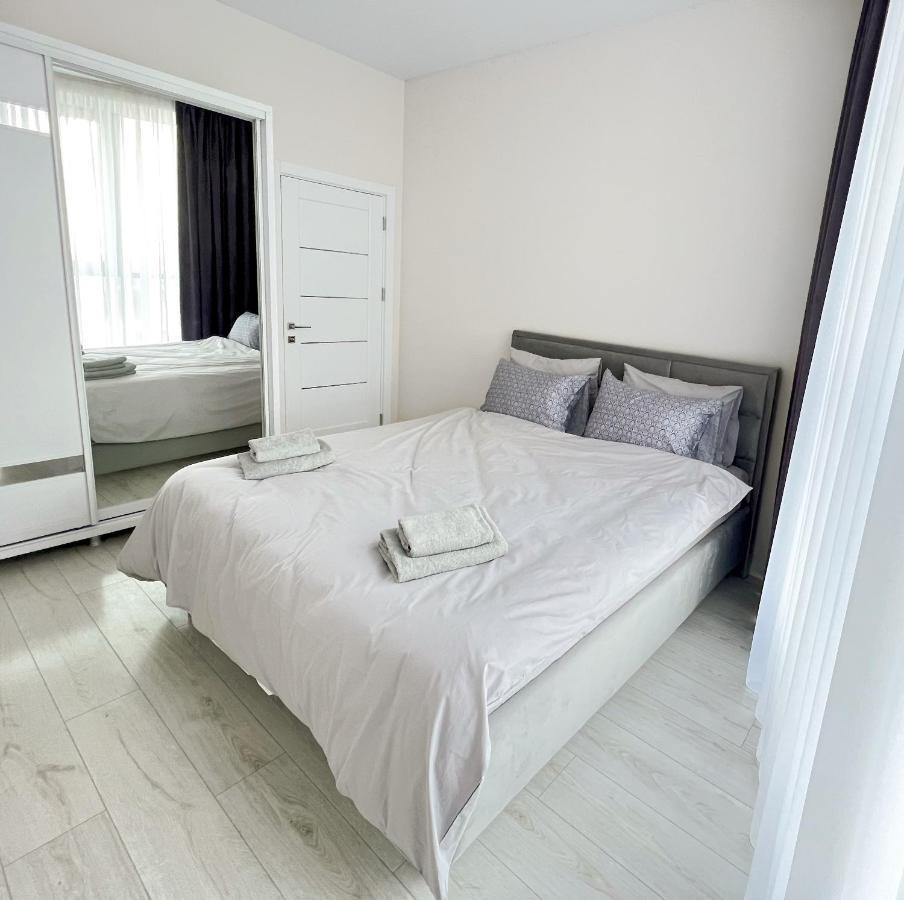Dendrarium Park, 1Bd Apartment With Living Room Chisináu Exterior foto